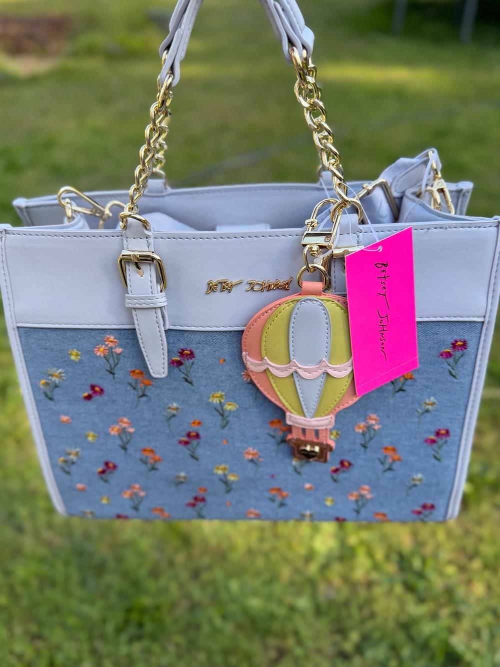 Betsey satchel tote floral stripe quilted roses - Picture 3 of 12